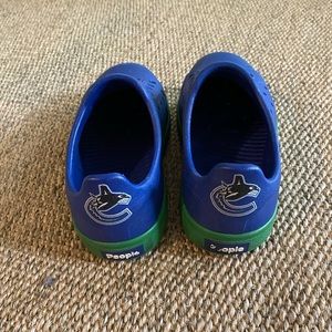 COPY - GUC Canucks x People Footwear ACE